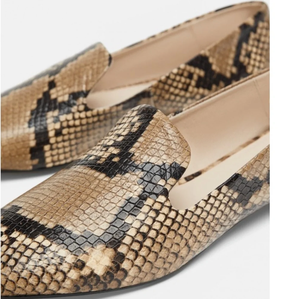 Gorgeous Zara Snake Print Leather Loafers ♥️ - Picture 11 of 16